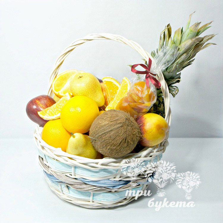 Корзина с ананасом и нектаринами (вид сзади)