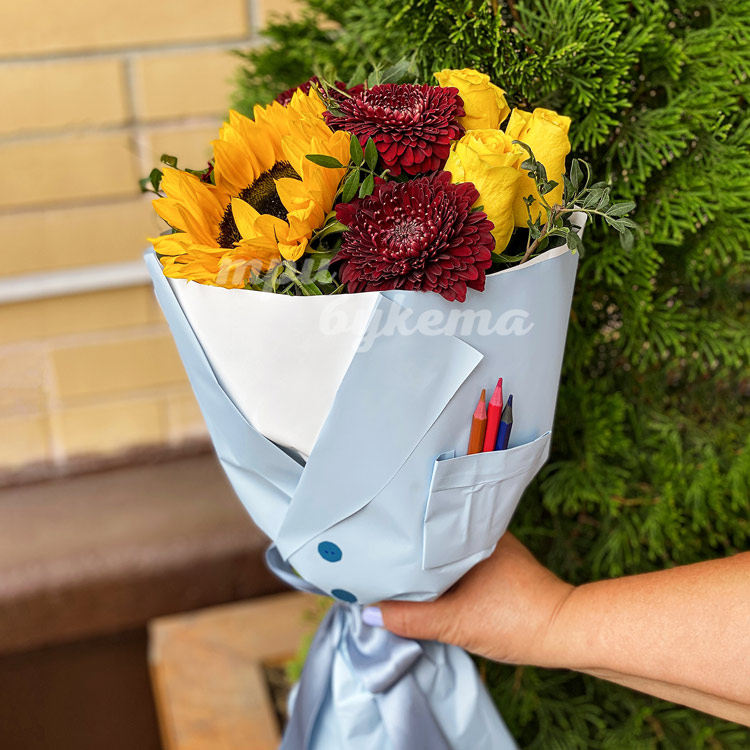 Букет на 1 сентября из подсолнухов