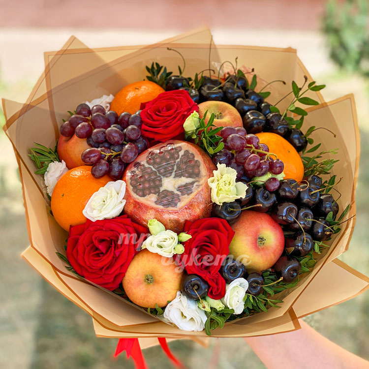 Букет фруктов для защитника (вид сверху)