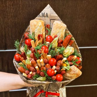 Букет из колбасок на 23 февраля