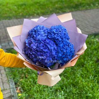 Букет из 5 синих гортензий Букет из 5 синих гортензий